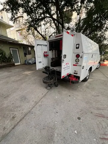 Magnet Plumbing service vehicle on-site for Water Heater Repair in Royal Palm Estates